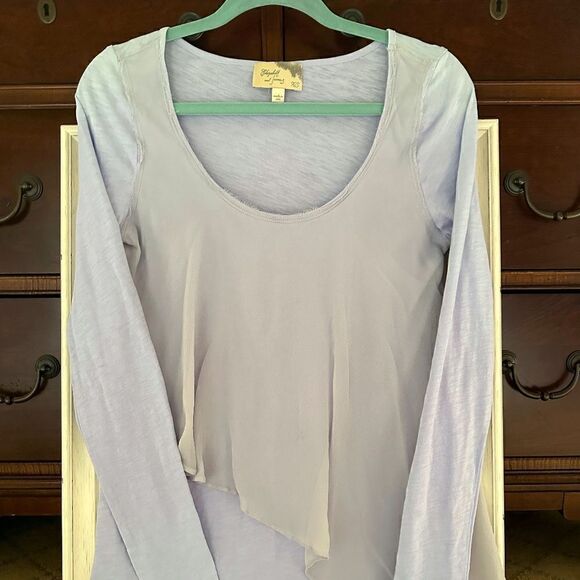 Vintage Elizabeth and James lavender long sleeved T-shir with chiffon overlay XS - Picture 1 of 10